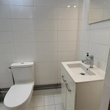 Modern Et Agreable St Lazare Apartment *