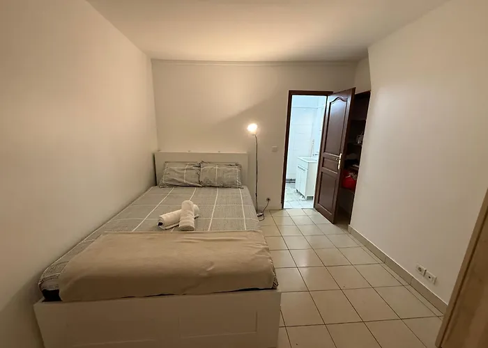 Modern Et Agreable St Lazare باريس