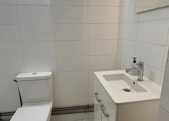 Modern Et Agreable St Lazare Διαμέρισμα *